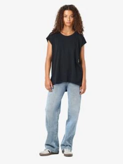 Noisy May OVERSIZED T-SHIRT 11 Noisy May OVERSIZED T-SHIRT -Noisy May Clothing Shop 27002573 Black 004