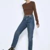 Noisy May NMISABEL HIGH WAIST LOOSE FIT JEANS 2 Noisy May NMISABEL HIGH WAIST LOOSE FIT JEANS -Noisy May Clothing Shop 27010954 MediumBlueDenim 007