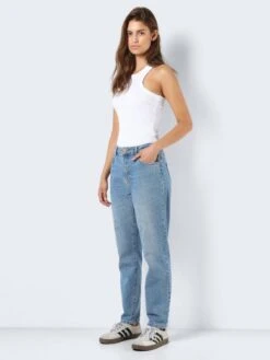 Noisy May NMISABEL MOM HIGH WAISTED JEANS -Noisy May Clothing Shop 27015703 LightBlueDenim 004