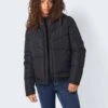 Noisy May SHORT PUFFER JACKET 2 Noisy May SHORT PUFFER JACKET -Noisy May Clothing Shop 27017056 Black 007