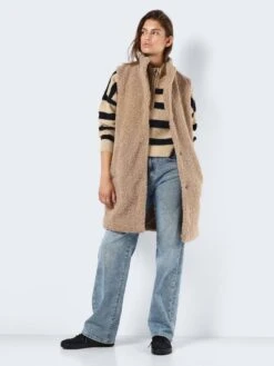 Noisy May TEDDY GILET 11 Noisy May TEDDY GILET -Noisy May Clothing Shop 27017064 Nomad 004