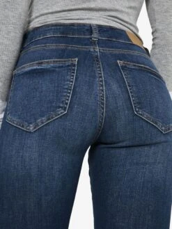 Noisy May NMLUCY NORMAL WAISTED SKINNY FIT JEANS 15 Noisy May NMLUCY NORMAL WAISTED SKINNY FIT JEANS -Noisy May Clothing Shop 27017960 MediumBlueDenim 008