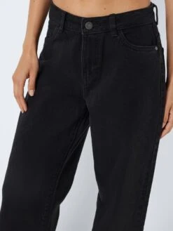 Noisy May NMAMANDA WIDE LEG JEANS 14 Noisy May NMAMANDA WIDE LEG JEANS -Noisy May Clothing Shop 27018107 Black 006