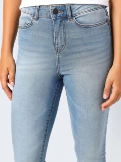 Noisy May NMSALLIE HIGH WAISTED FLARED JEANS 14 Noisy May NMSALLIE HIGH WAISTED FLARED JEANS -Noisy May Clothing Shop 27019304 LightBlueDenim 006