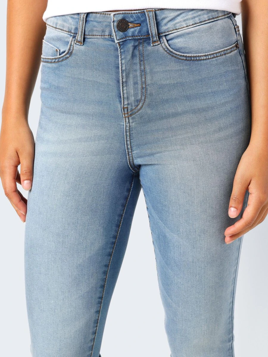 Noisy May NMSALLIE HIGH WAISTED FLARED JEANS 7 Noisy May NMSALLIE HIGH WAISTED FLARED JEANS - Image 5