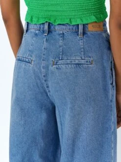Noisy May NMCINDY HIGH WAISTED WIDE LEG JEANS 15 Noisy May NMCINDY HIGH WAISTED WIDE LEG JEANS -Noisy May Clothing Shop 27021263 MediumBlueDenim 008