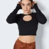 Noisy May CROPPED CUT-OUT TOP -Noisy May Clothing Shop 27022699 Black 007