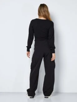 Noisy May LONG SLEEVED V-NECK TOP 11 Noisy May LONG SLEEVED V-NECK TOP -Noisy May Clothing Shop 27022732 Black 005