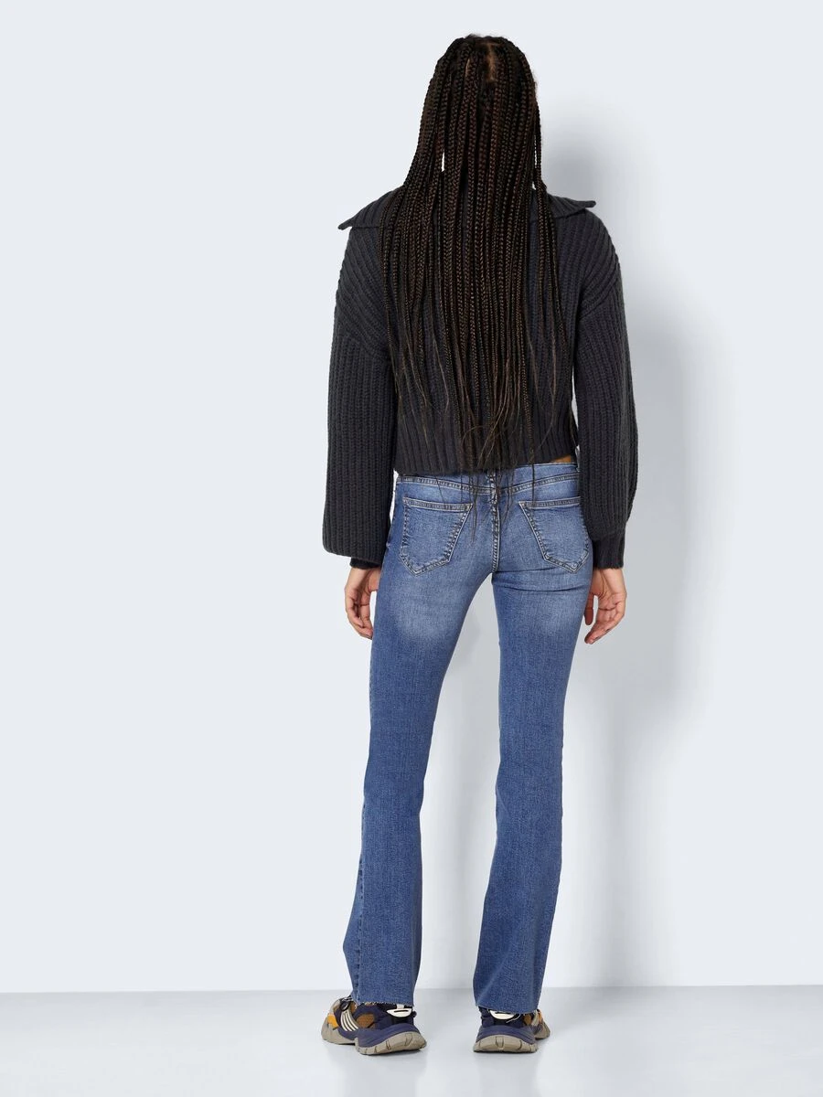 Noisy May NMEVIE LOW WAIST BOOT-CUT JEANS 6 Noisy May NMEVIE LOW WAIST BOOT-CUT JEANS - Image 4