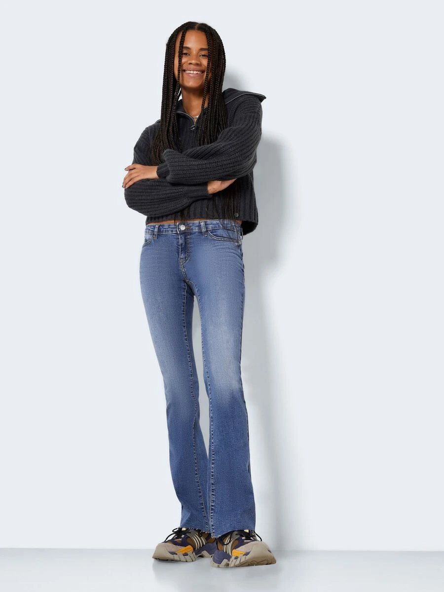 Noisy May NMEVIE LOW WAIST BOOT-CUT JEANS 3 Noisy May NMEVIE LOW WAIST BOOT-CUT JEANS