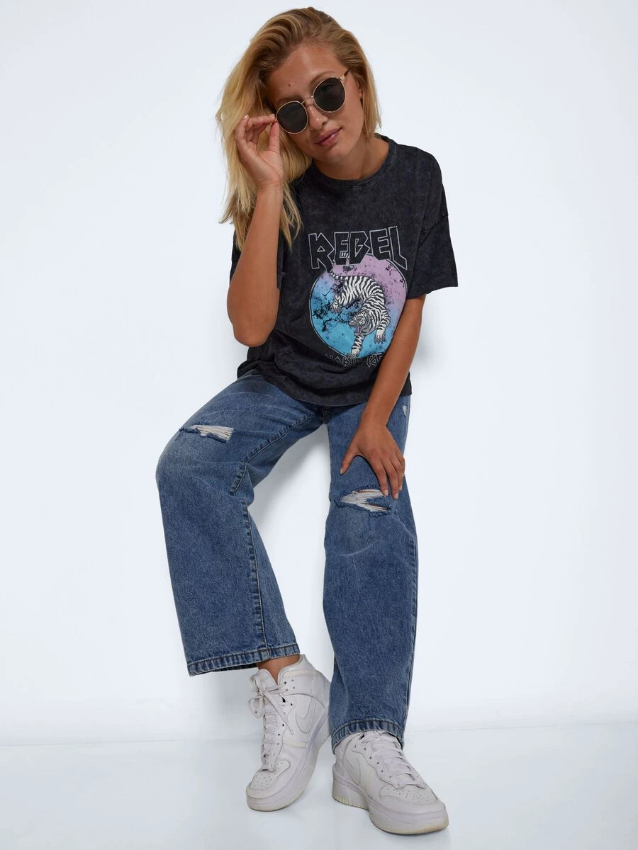 Noisy May OVERSIZED PRINT TOP 3 Noisy May OVERSIZED PRINT TOP