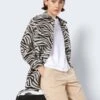 Noisy May LOOSE FIT ZEBRA SHIRT 1 Noisy May LOOSE FIT ZEBRA SHIRT -Noisy May Clothing Shop 27024524 PearledIvory 1012980 007