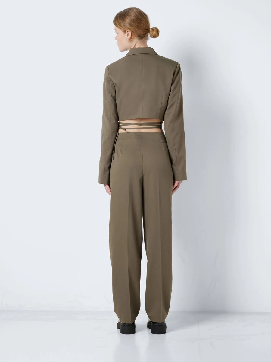 Noisy May CROPPED TIE STRING BLAZER 6 Noisy May CROPPED TIE STRING BLAZER - Image 4