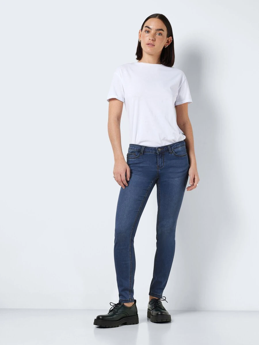 Noisy May NMALLIE LOW WAISTED SKINNY FIT JEANS 5 Noisy May NMALLIE LOW WAISTED SKINNY FIT JEANS - Image 3
