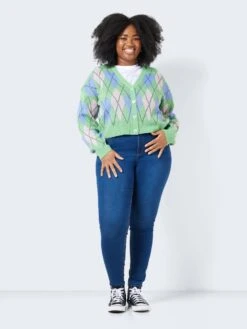 Noisy May CURVE CHEQUERED KNITTED CARDIGAN 10 Noisy May CURVE CHEQUERED KNITTED CARDIGAN -Noisy May Clothing Shop 27024970 AbsintheGreen 1021080 004
