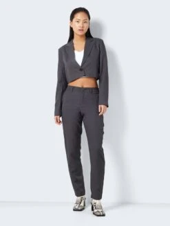 Noisy May CROPPED BLAZER 10 Noisy May CROPPED BLAZER -Noisy May Clothing Shop 27025405 MediumGreyMelange 004
