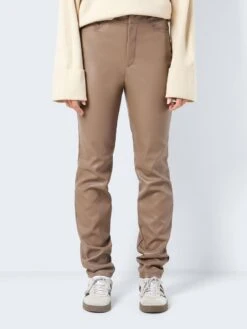 Noisy May Clothing Shop -Noisy May Clothing Shop 27026067 LeaflessTree 003