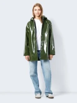 Noisy May VINYL RAINCOAT 11 Noisy May VINYL RAINCOAT -Noisy May Clothing Shop 27026882 KombuGreen 004