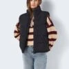 Noisy May NMDALCON SHORT GILET 1 Noisy May NMDALCON SHORT GILET -Noisy May Clothing Shop 27027287 Black 1053912 007