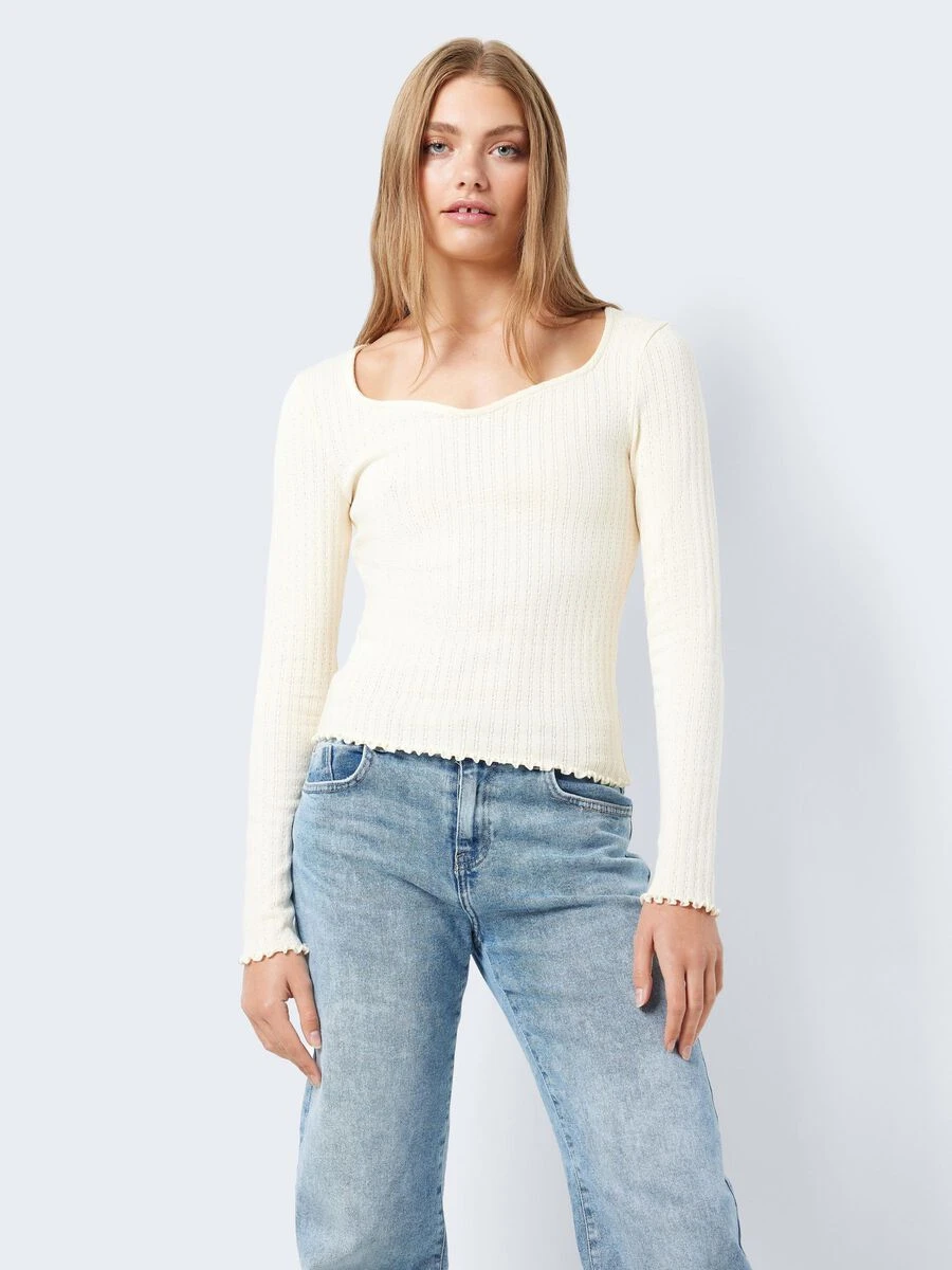 Noisy May SWEETHEART NECKLINE TOP 4 Noisy May SWEETHEART NECKLINE TOP - Image 2