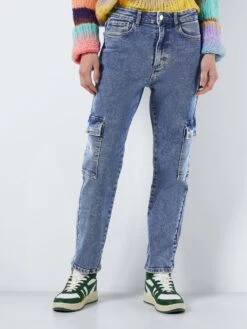 Noisy May NMMONI CROPPED CARGO JEANS 11 Noisy May NMMONI CROPPED CARGO JEANS -Noisy May Clothing Shop 27029295 MediumBlueDenim 003