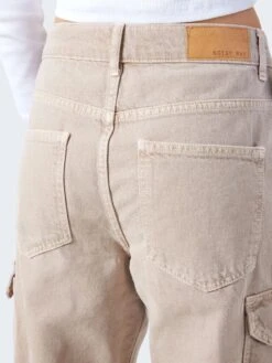 Noisy May NMALEXA NORMAL WAIST CARGO JEANS 15 Noisy May NMALEXA NORMAL WAIST CARGO JEANS -Noisy May Clothing Shop 27029708 Safari 008