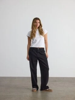 Noisy May NMJOSIE LOOSE-FIT JEANS -Noisy May Clothing Shop 27030571 BlackDenim 009