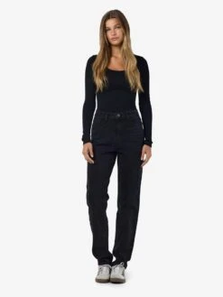 Noisy May NMDAISY MOM JEANS 13 Noisy May NMDAISY MOM JEANS -Noisy May Clothing Shop 27032319 BlackDenim 004