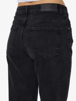 Noisy May NMMONICA STRAIGHT FIT JEANS 17 Noisy May NMMONICA STRAIGHT FIT JEANS -Noisy May Clothing Shop 27032651 BlackDenim 008