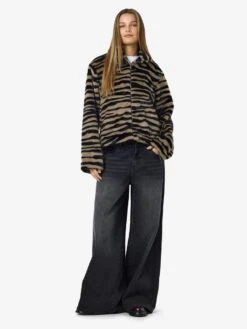 Noisy May FAUX FUR JACKET -Noisy May Clothing Shop 27034227 Aluminum 1195240 004