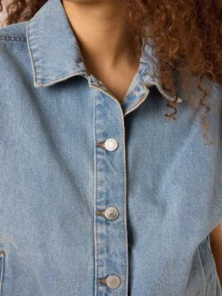 Noisy May DENIM VEST 13 Noisy May DENIM VEST -Noisy May Clothing Shop 27034307 LightBlueDenim 006