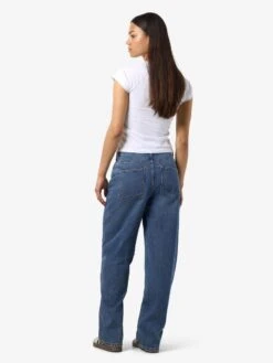 Noisy May NMALEXA LOOSE-FIT JEANS 13 Noisy May NMALEXA LOOSE-FIT JEANS -Noisy May Clothing Shop 27034404 MediumBlueDenim 005