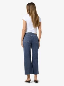 Noisy May NMDAHLIA WIDE FIT JEANS 12 Noisy May NMDAHLIA WIDE FIT JEANS -Noisy May Clothing Shop 27034553 MediumBlueDenim 005