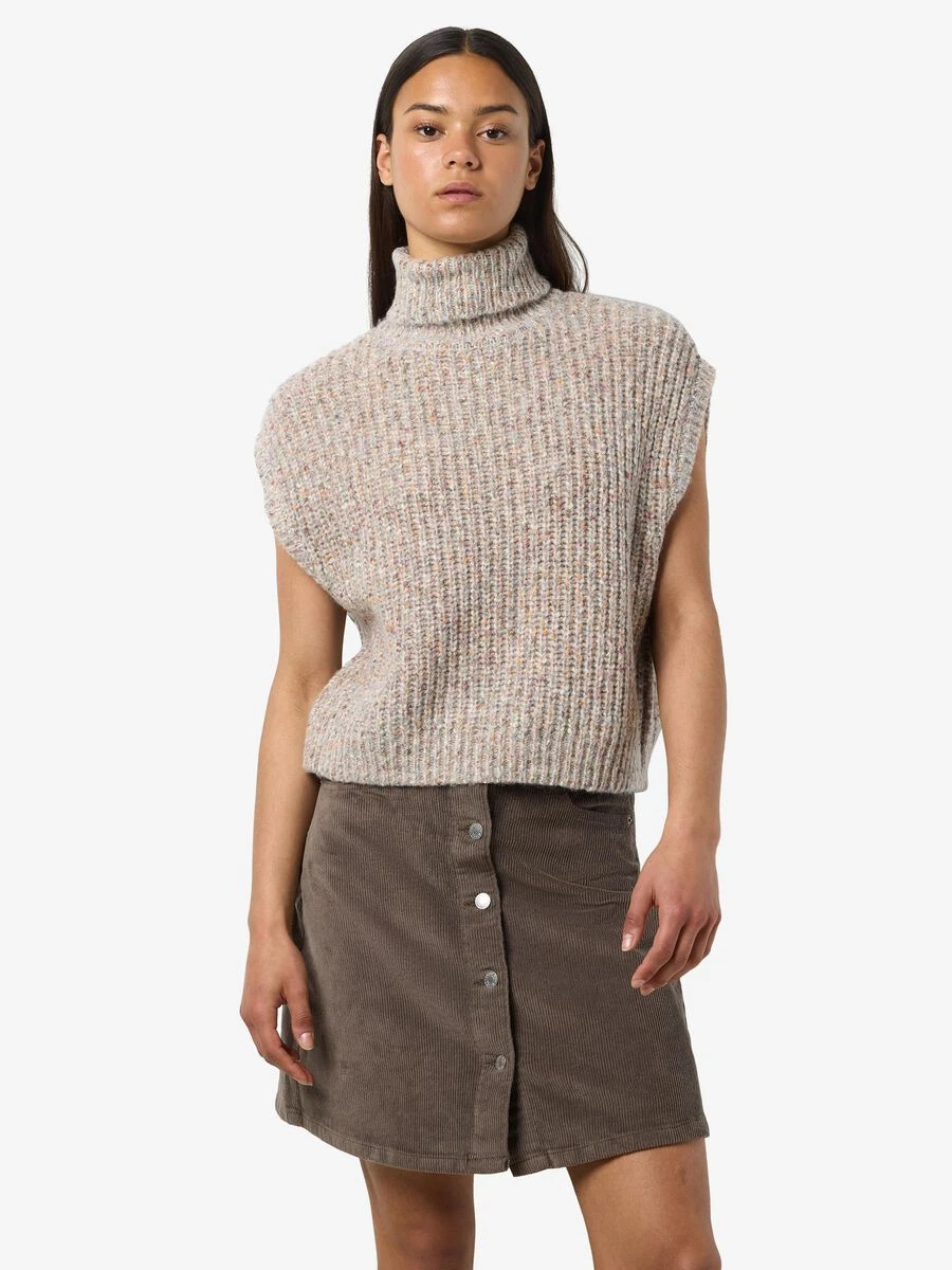 Noisy May ROLL NECK KNITTED VEST 3 Noisy May ROLL NECK KNITTED VEST