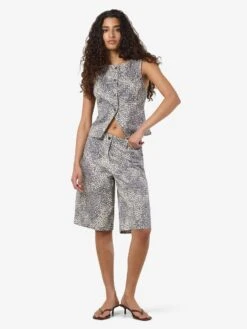Noisy May ANIMAL PRINT SHORTS 14 Noisy May ANIMAL PRINT SHORTS -Noisy May Clothing Shop 27035706 WinterWhite 1219267 004
