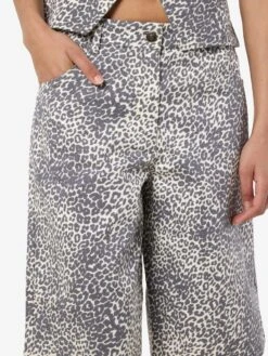 Noisy May ANIMAL PRINT SHORTS 15 Noisy May ANIMAL PRINT SHORTS -Noisy May Clothing Shop 27035706 WinterWhite 1219267 006