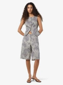 Noisy May ANIMAL PRINT SHORTS 16 Noisy May ANIMAL PRINT SHORTS -Noisy May Clothing Shop 27035706 WinterWhite 1219267 007